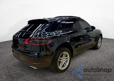 2017 Porsche Macan z USA, uszkodzony, nr VIN WP1AA2A53HLB03XXX